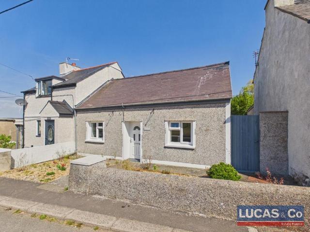House for sale in Wales