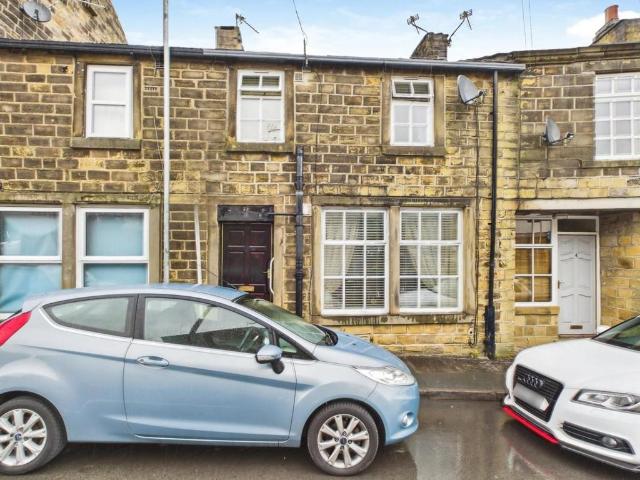 House for sale in Cullingworth, West Yorkshire
