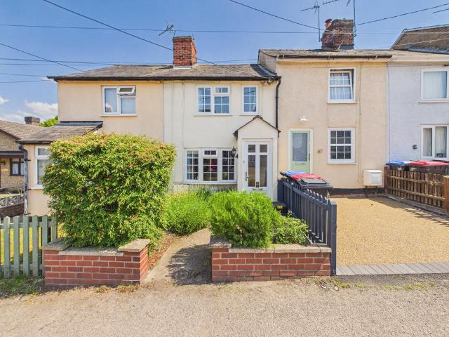 House for sale in Chipping Hill, Essex