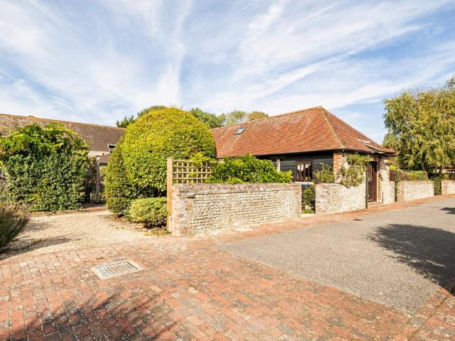 House for sale in Tangmere, Chichester