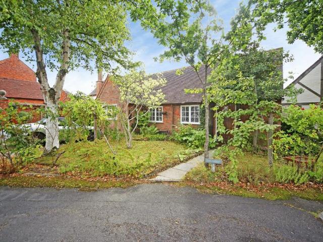 House for sale in Monkspath, West Midlands