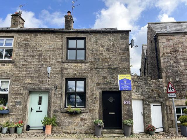 House for sale in Paradise, Lancashire