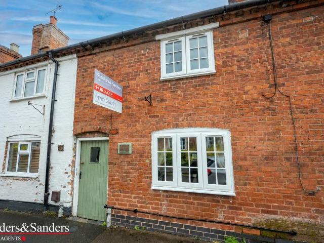 House for sale in Alderminster, Warwickshire