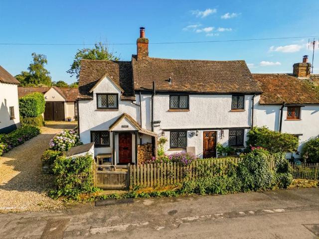 House for sale in Westlington, Dinton