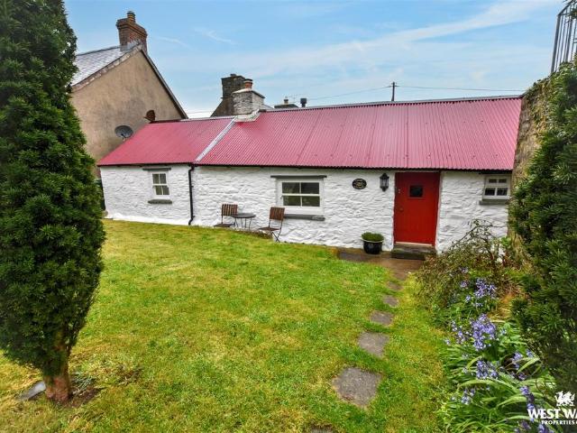 House for sale in Mathry, Wales