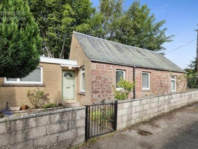 House for sale in Kirriemuir, Scotland