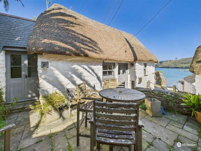 Cottage for sale in Manaccan, Helford Passage
