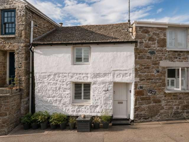 Cottage for sale in Penzance, Cornwall