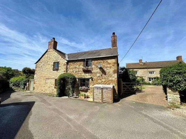 Cottage for sale in Greatworth and Halse, Greatworth