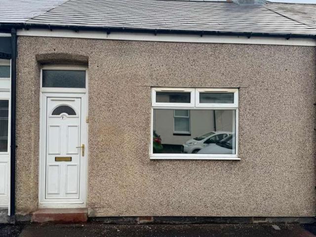 Cottage for rent in Southwick, Sunderland
