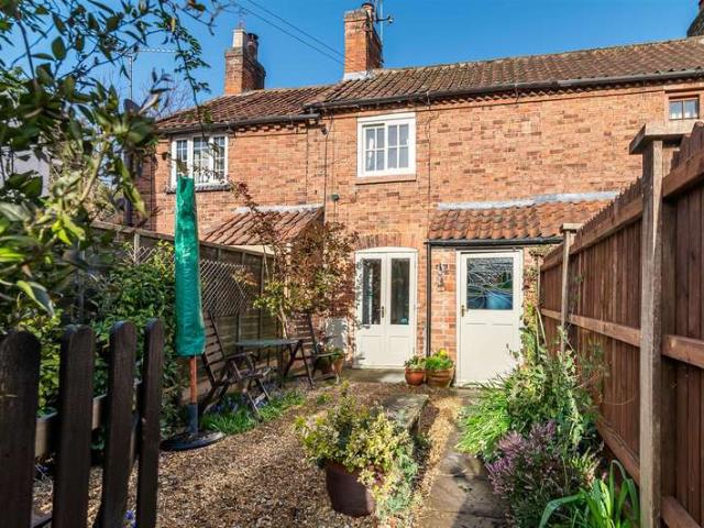 Cottage for sale in Alverton, East Midlands