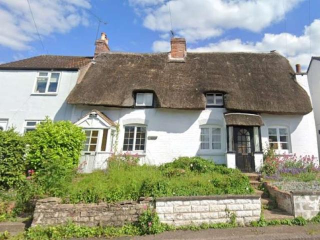 Cottage for sale in Alderminster, Warwickshire