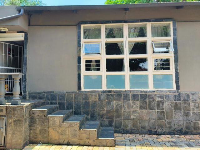 House for rent in Vosloorus, Gauteng