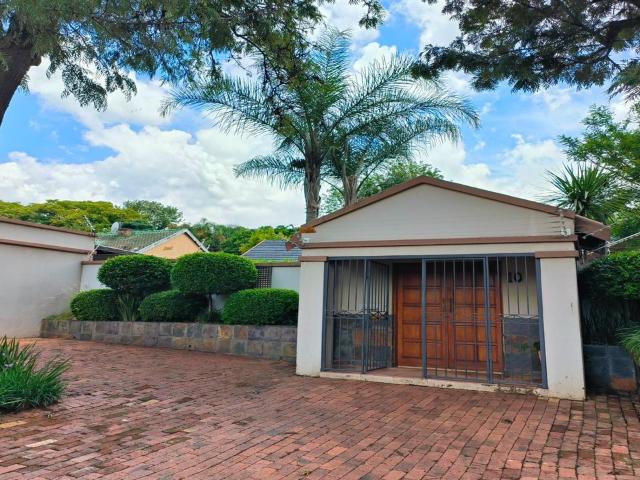 House for rent in Vosloorus, Gauteng