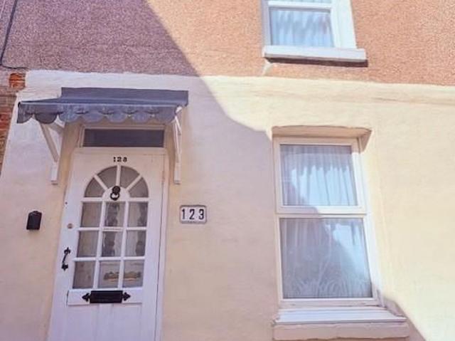 House for rent in East Cliff, Acol