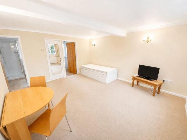 House for rent in Thatcham, West Berkshire