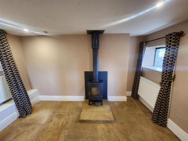 House for rent in Goodrich Cross, Goodrich