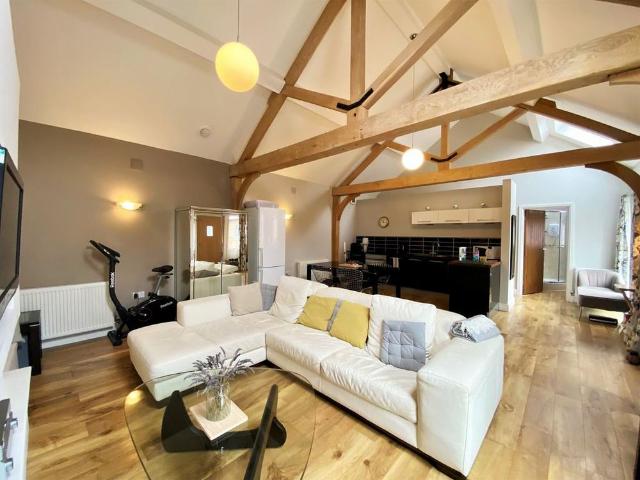 House for rent in Chelmondiston, Isle Of Man