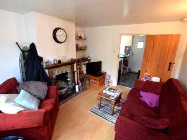 House for rent in Eaton Bray, Bedfordshire