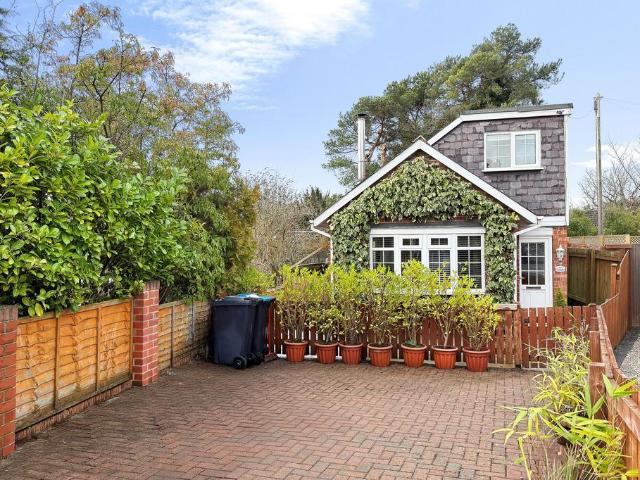House for rent in Spacey Houses, Pannal