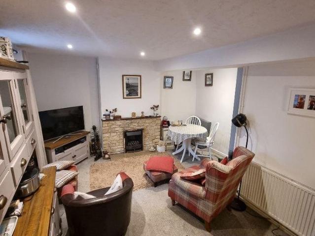 House for rent in Evershot, Oxfordshire