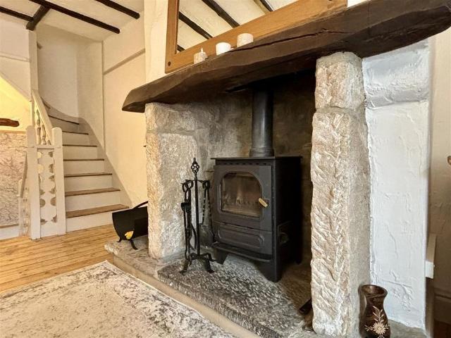 House for rent in Froggatt, East Midlands