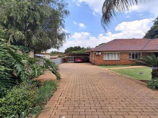 House for rent in Blairgowrie, Johannesburg