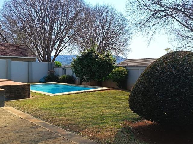 House for rent in Vosloorus, Gauteng