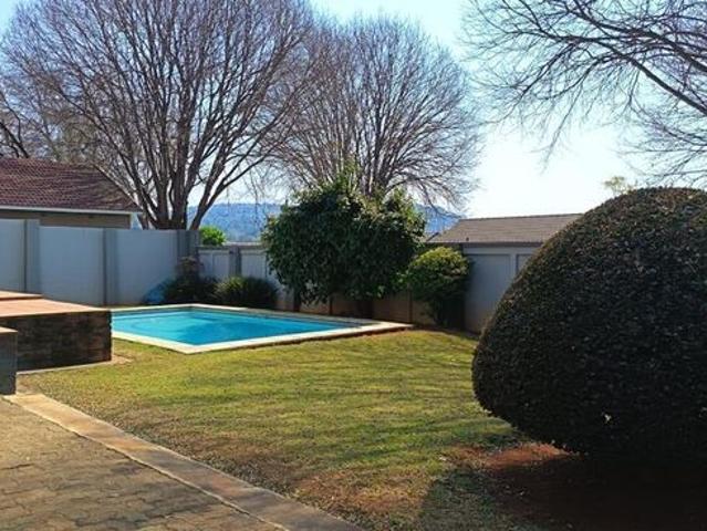 House for rent in Vosloorus, Gauteng