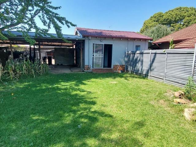 House for rent in Waterkloof, Gauteng