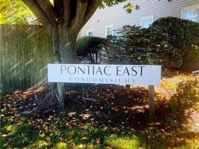 Condo for sale in Cranston, Providence County