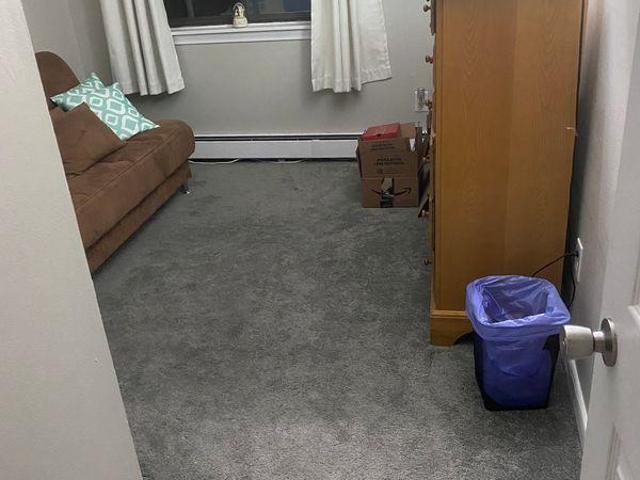 Room for rent in Cromwell, Connecticut