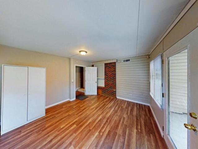 Room for rent in Haltom City, Texas