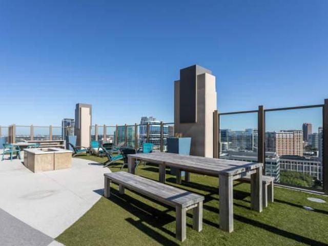 Apartment for rent in Harwood District, Dallas