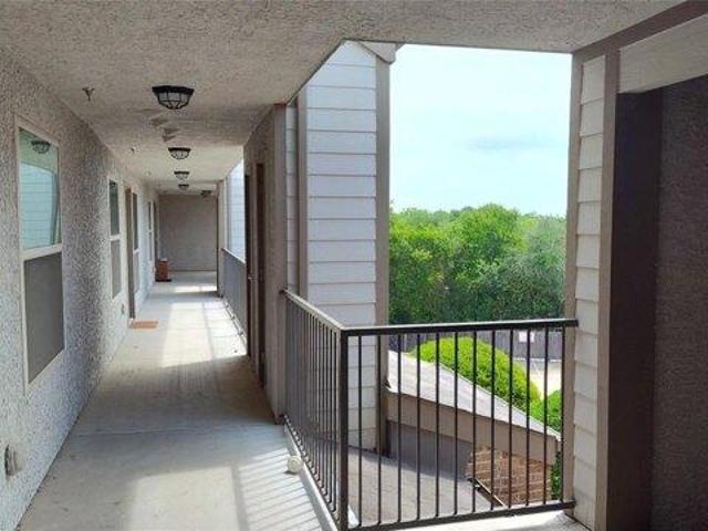 Condo for sale in Dallas, Texas