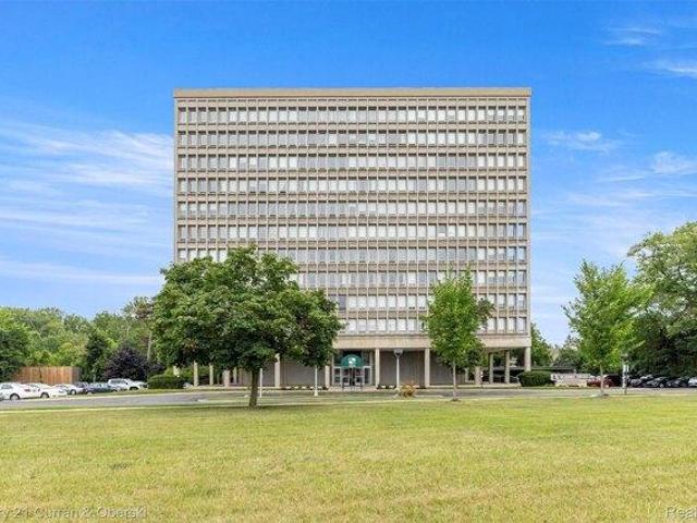 Condo for sale in Dearborn Condo for sale in Dearborn