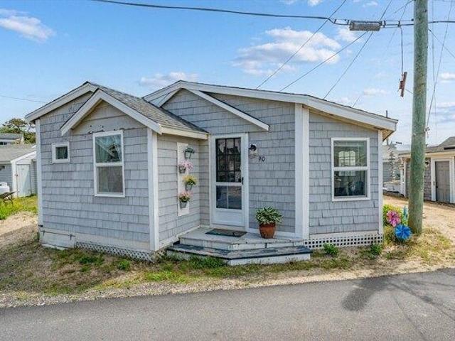 House for sale in Dennisport, Dennis