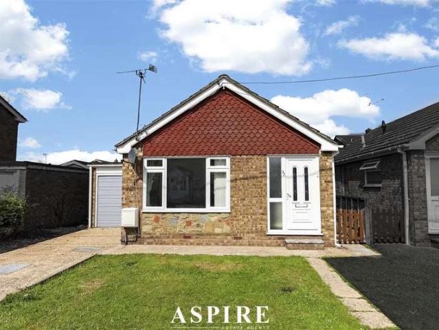 Bungalow for sale in Leigh Beck, Essex