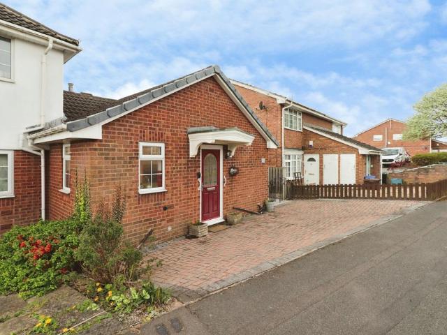 Bungalow for sale in Owlthorpe, South Yorkshire