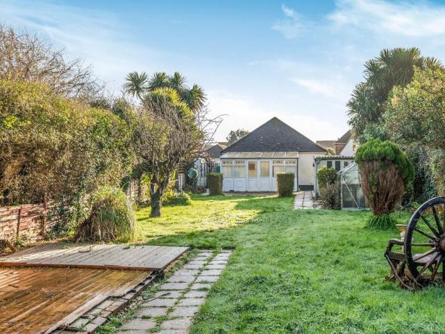 Bungalow for sale in Littlecote, West Sussex