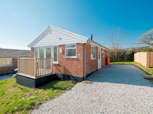 Bungalow for sale in Cornwall