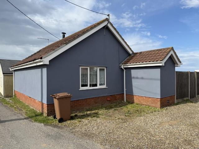 Bungalow for sale in Stokesby, Norfolk