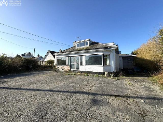 Bungalow for sale in Llanfair-Mathafarn-Eithaf, Tynygongl