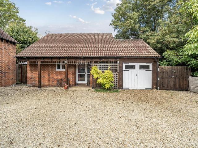 Bungalow for sale in Drayton, Dromore