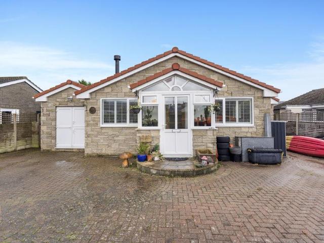 Bungalow for sale