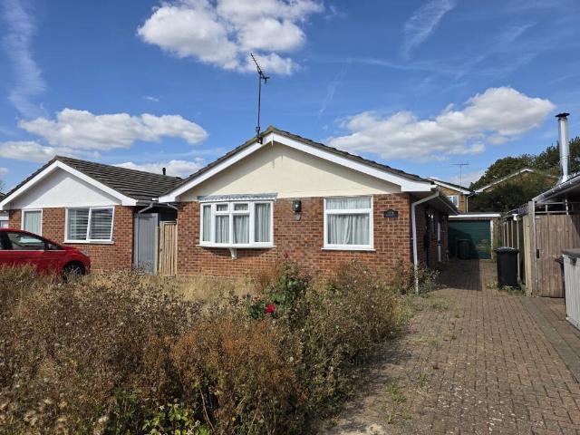 Bungalow for sale in Burnham-on-Crouch, Maldon
