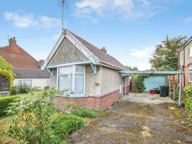 Bungalow for sale in Upper Dovercourt, Dale Hill