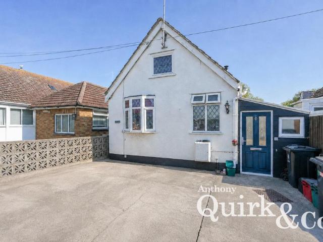 Bungalow for sale in Dale Hill, Essex