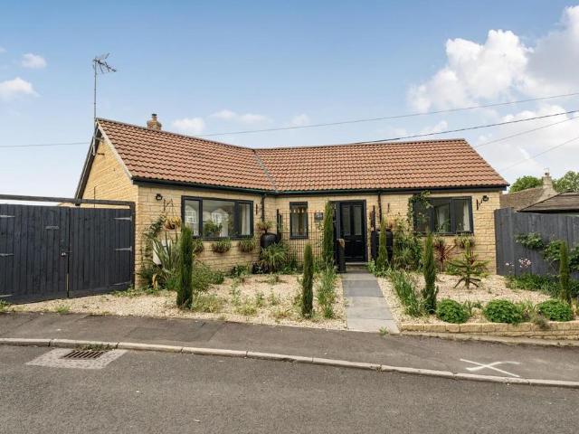 Bungalow for sale in St. Paul Malmesbury Without, Corston