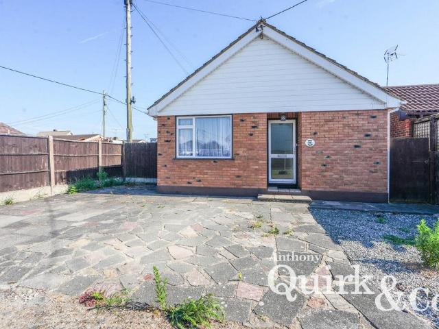 Bungalow for sale in Leigh Beck, Essex